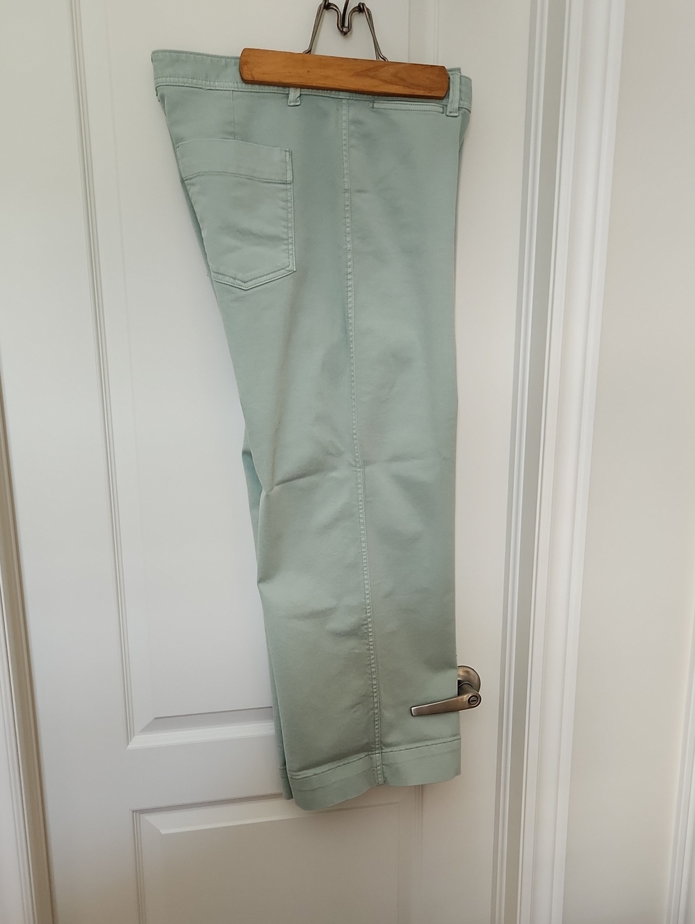 Size 14 Gap High Rise, Wide Leg Crop In Seafoam Denim